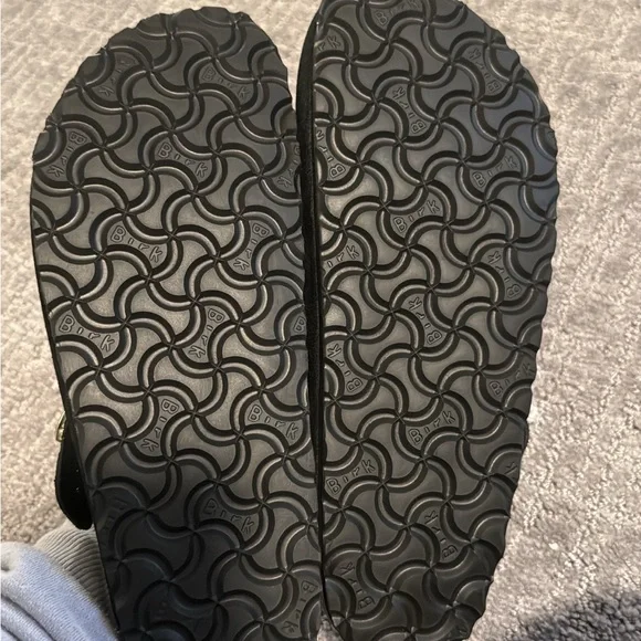 NEW BIRKENSTOCK®  Boston Rivets - Picture 5 of 6